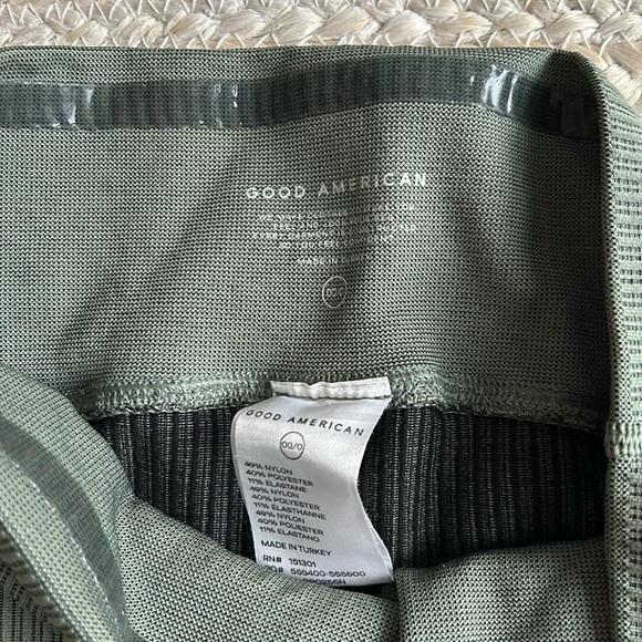 Ribbed 00/0 Good American tights - Picture 3 of 4